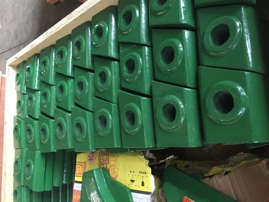 鋳造 プロセス VSI 衝撃クラッシャー パーツ B7150SE B9100SE 用のホイット・ウェア・プレート