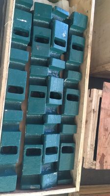 C160 200 マウスクラッシャー部品 鉱石採掘プロセス鍛造加工のためのクイーン