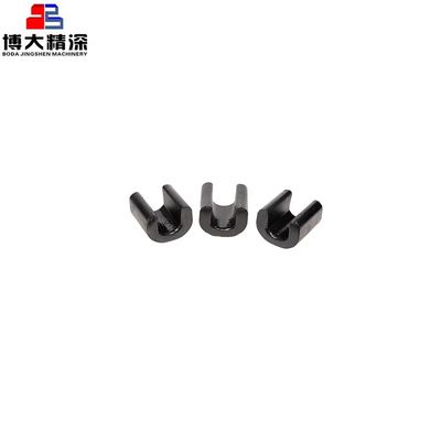 鉱山鉱山 高クロム空洞性着用プレート B96394150O B9100 VSI クラッシャー用スペアパーツ