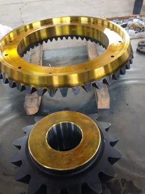 重量100KGのドライブギアペア 重荷鉱山石コーンクラッシャー
